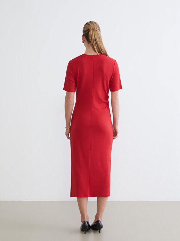 Moudda LC Waikiki - Robe manches courtes en jersey pour Femme couleur Rouge terne - Tunisie 4