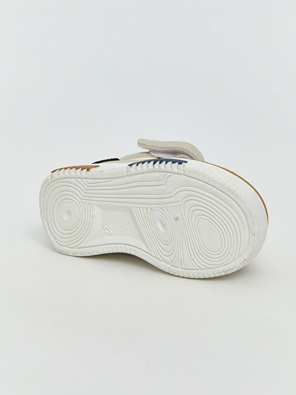 Moudda LC Waikiki - Chaussures décontractées montantes couleur Beige pour garçons - Tunisie 4