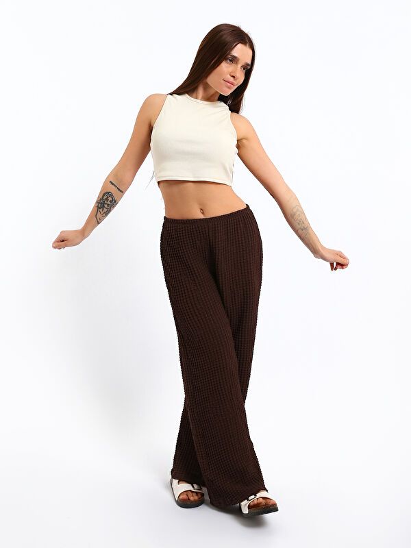 Moudda LC Waikiki - Pantalon en jersey couleur Marron foncé pour femmes - Tunisie 1