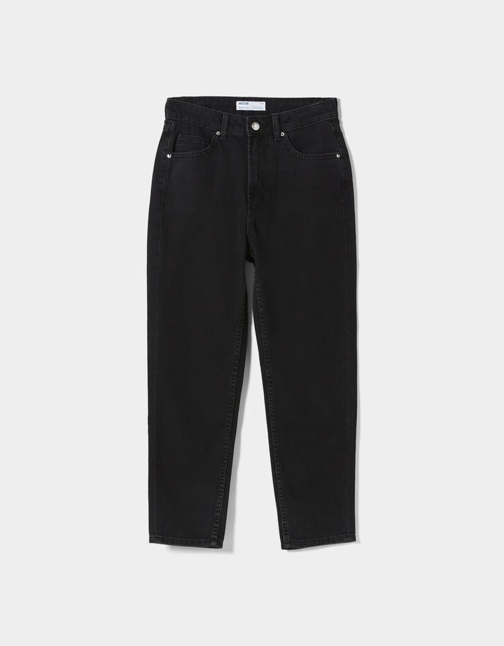 https://static.bershka.net/4/photos2/2022/I/0/1/p/0014/352/800/0014352800_2_4_1.jpg?ts=1667920862454