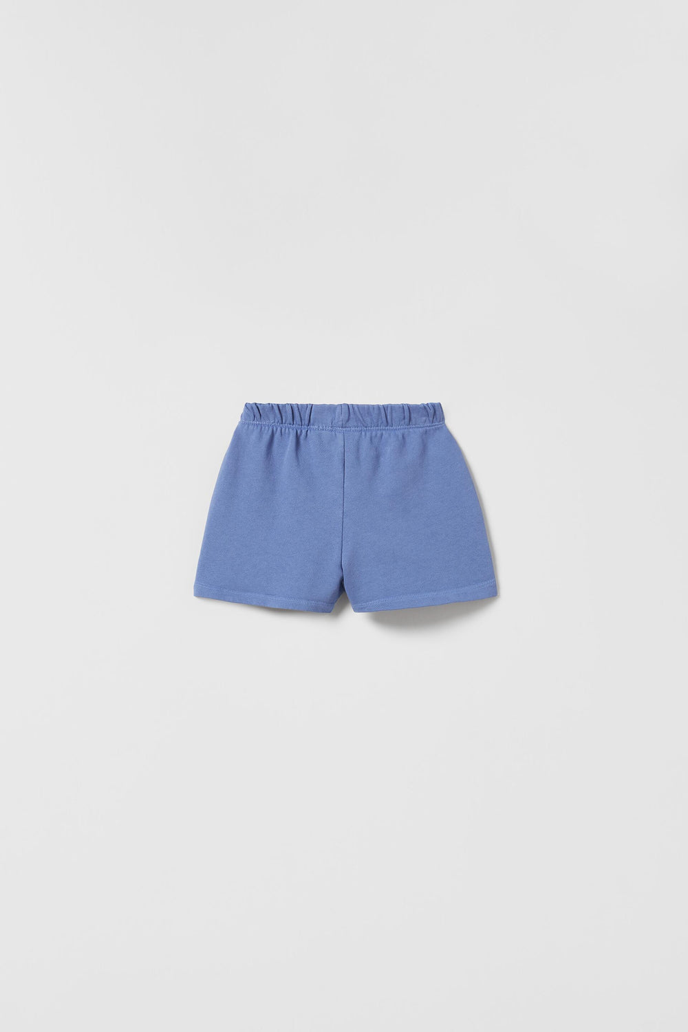 https://static.zara.net/photos/2023/V/0/3/p/0061/584/420/2/0061584420_6_2_1.jpg?ts=1681997703894