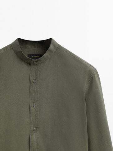 https://static.massimodutti.net/3/photos/2023/I/0/2/p/0180/440/500/0180440500_2_2_3.jpg?ts=1677234270414