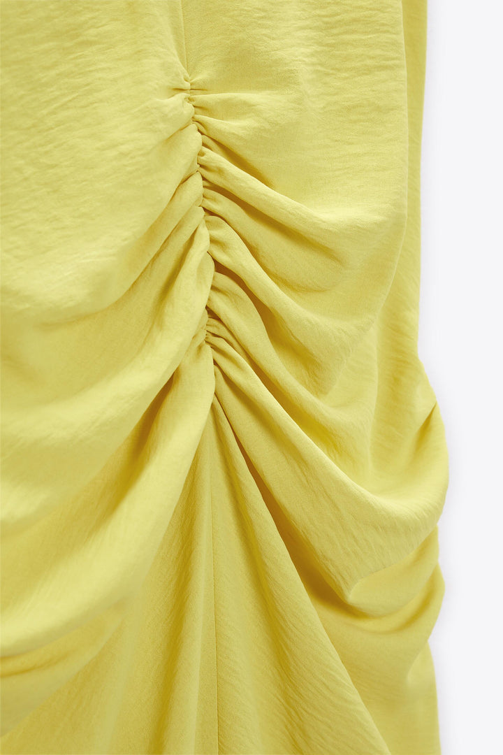 https://static.zara.net/photos/2023/V/0/1/p/0264/153/300/2/0264153300_6_3_1.jpg?ts=1680508893718