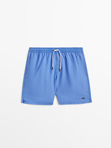 https://static.massimodutti.net/3/photos/2023/I/0/2/p/0302/281/400/0302281400_1_1_3.jpg?ts=1683010037639