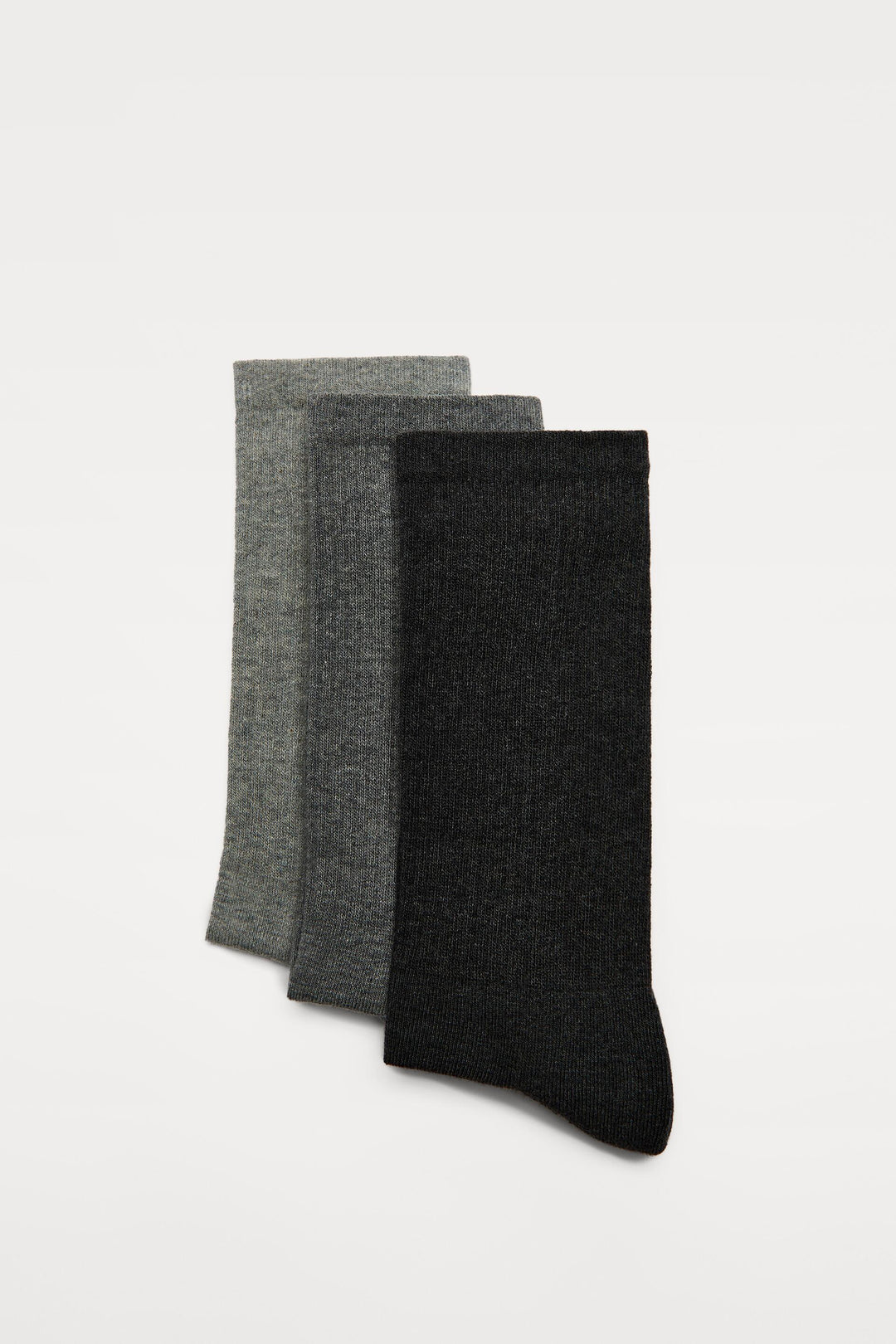 Chaussettes marque_Zara, genre_Homme Moudda Tunisie1