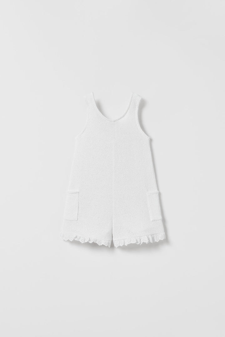https://static.zara.net/photos/2023/V/0/3/p/0485/647/250/2/0485647250_6_1_1.jpg?ts=1682350467042