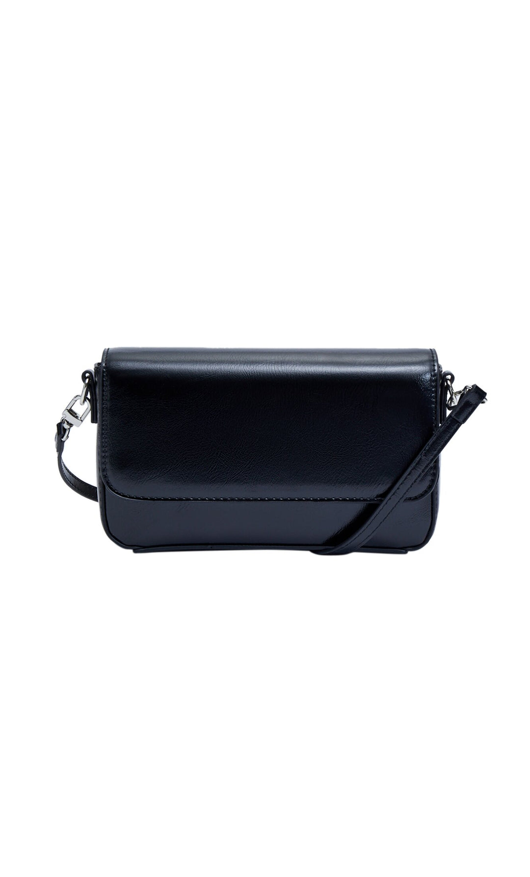 https://static.e-stradivarius.net/5/photos3/2023/V/0/1/p/0495/411/001/0495411001_6_1_1.jpg?ts=1674566479265