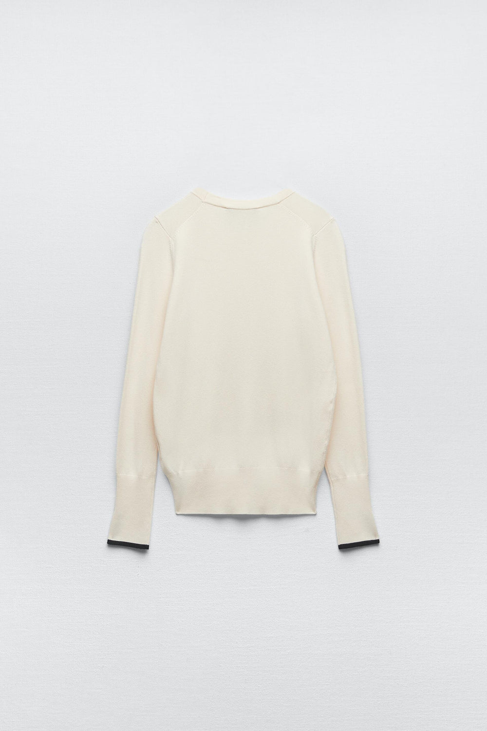 https://static.zara.net/photos/2023/V/0/1/p/0506/107/712/2/0506107712_6_2_1.jpg?ts=1672227258067