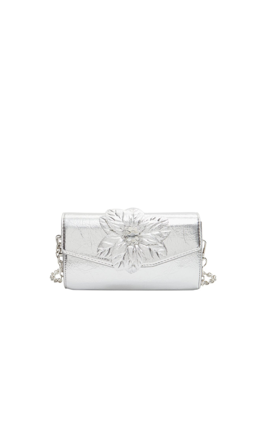 https://static.e-stradivarius.net/5/photos3/2023/V/0/1/p/0613/412/200/0613412200_6_1_1.jpg?ts=1683556308199