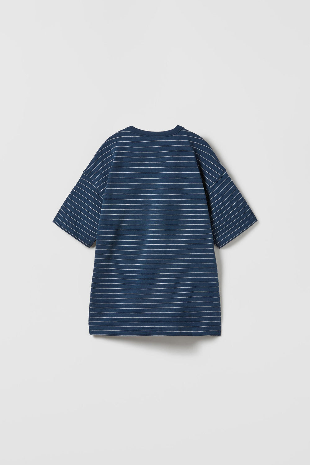https://static.zara.net/photos/2023/V/0/3/p/0722/673/407/2/0722673407_6_2_1.jpg?ts=1677152936877