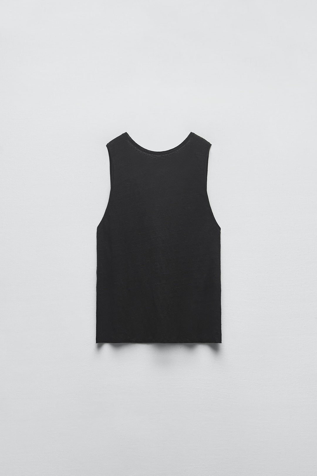 https://static.zara.net/photos/2023/V/0/1/p/0858/169/800/2/0858169800_6_1_1.jpg?ts=1683628032830
