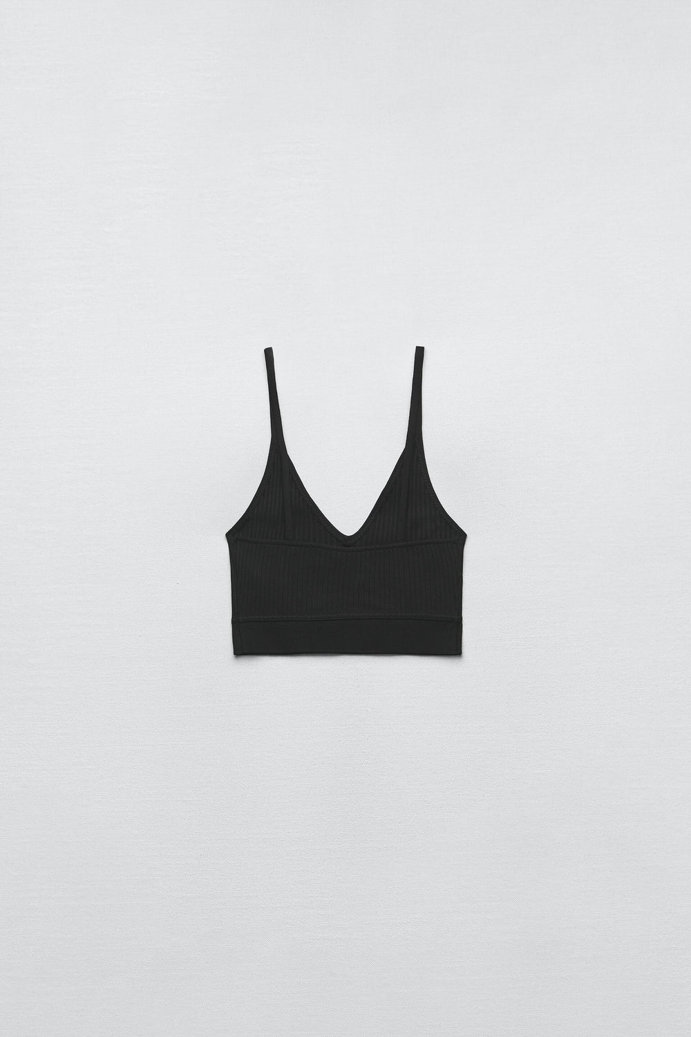 https://static.zara.net/photos/2023/V/0/1/p/0858/313/800/2/0858313800_6_2_1.jpg?ts=1678977345424