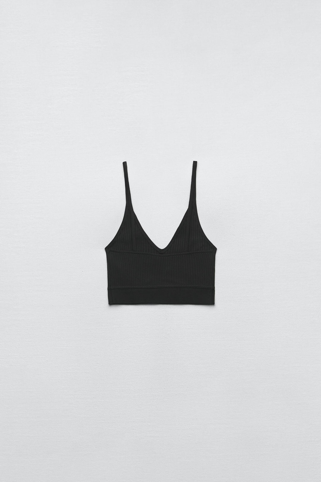 https://static.zara.net/photos/2023/V/0/1/p/0858/313/800/2/0858313800_6_2_1.jpg?ts=1678977345424