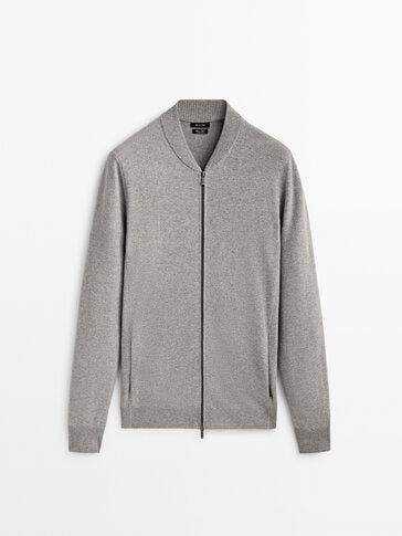 https://static.massimodutti.net/3/photos/2023/I/0/2/p/0922/305/809/0922305809_1_1_3.jpg?ts=1668437998367