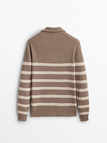 Pull-Over