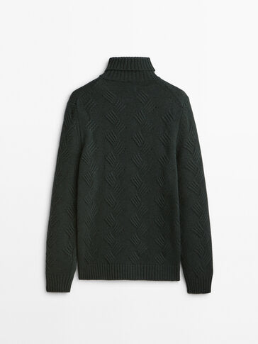 Pull-Over