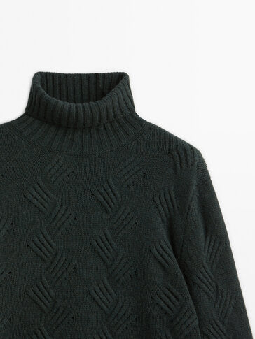 Pull-Over