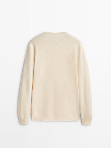 Pull-Over