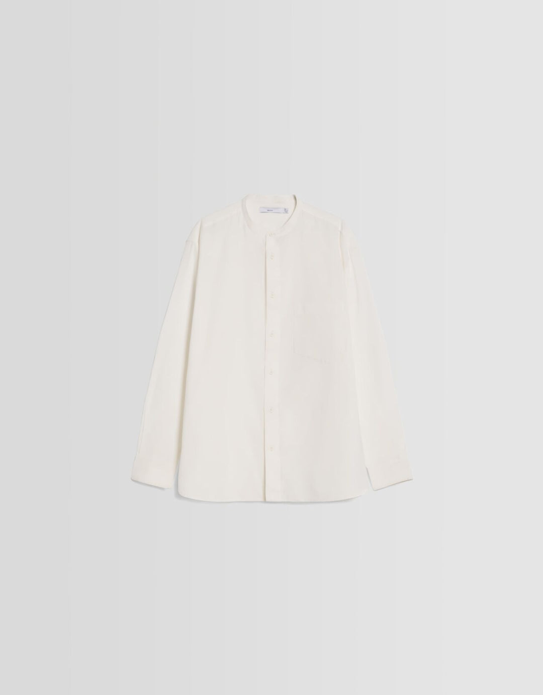 https://static.bershka.net/4/photos2/2023/I/0/2/p/1118/777/250/1118777250_2_4_1.jpg?ts=1690274783209
