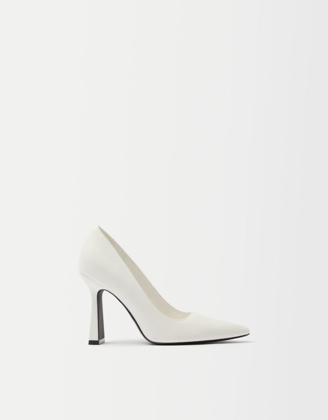 Chaussures marque_Bershka, genre_Femme Moudda Tunisie4