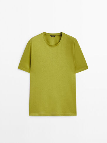 https://static.massimodutti.net/3/photos/2023/I/0/2/p/1429/277/925/1429277925_1_1_3.jpg?ts=1678791550163