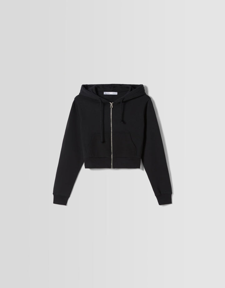 https://static.bershka.net/4/photos2/2023/I/0/1/p/1472/700/200/1472700200_2_4_1.jpg?ts=1676629448428