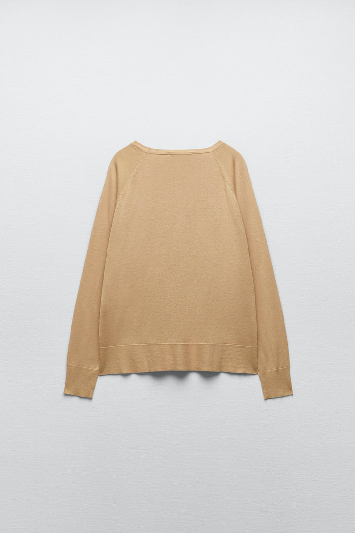 https://static.zara.net/photos/2023/V/0/1/p/1509/115/707/2/1509115707_6_1_1.jpg?ts=1676631996445