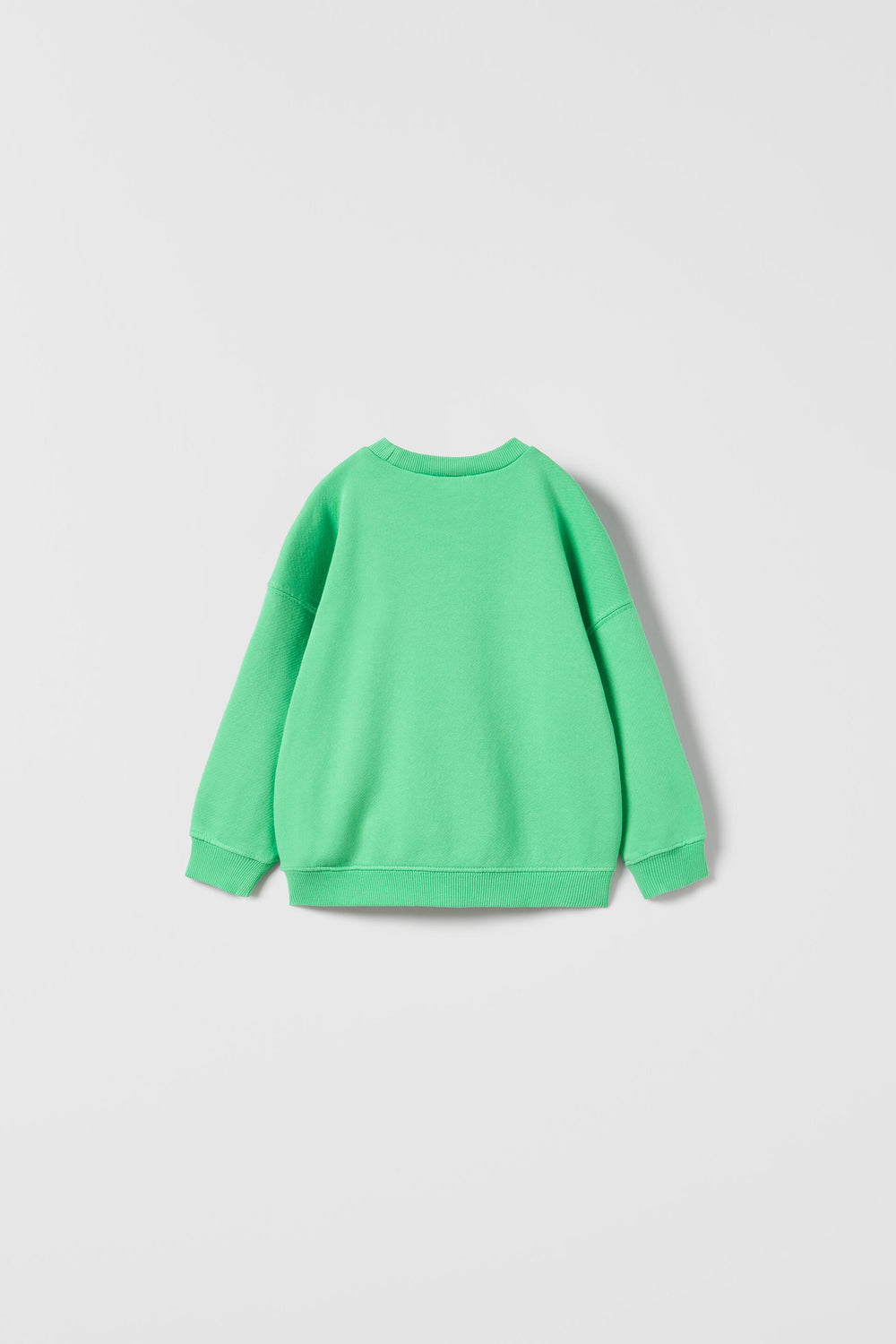 https://static.zara.net/photos/2023/V/0/3/p/1880/812/526/2/1880812526_6_2_1.jpg?ts=1680088691363