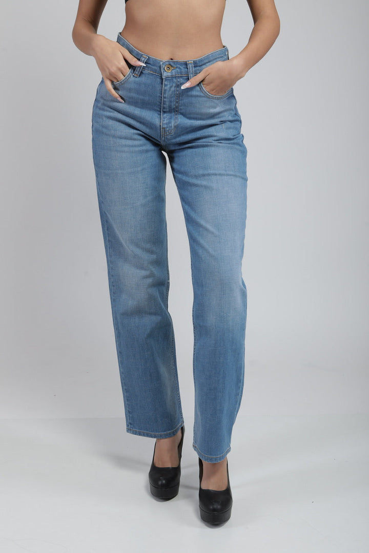 Jean Straight High Rise