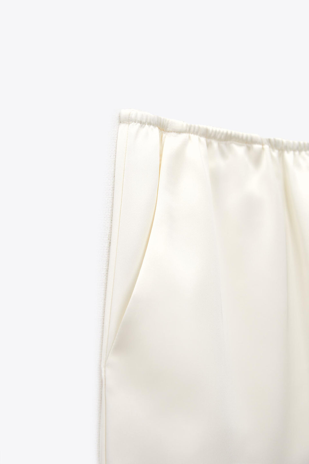 https://static.zara.net/photos/2023/V/0/1/p/2862/331/251/2/2862331251_6_3_1.jpg?ts=1678376585280