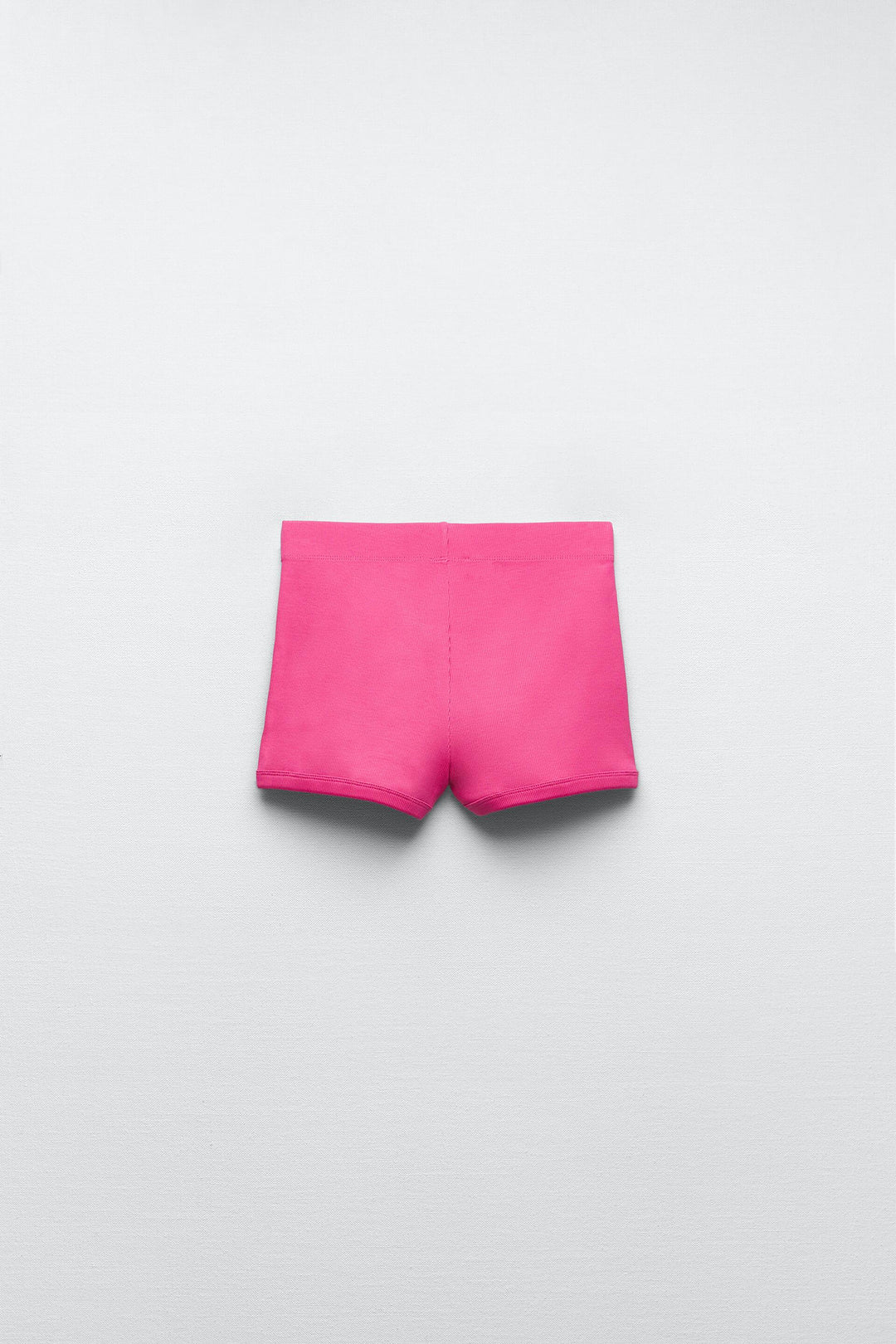 https://static.zara.net/photos/2023/V/0/1/p/3253/316/630/2/3253316630_6_2_1.jpg?ts=1681381131404