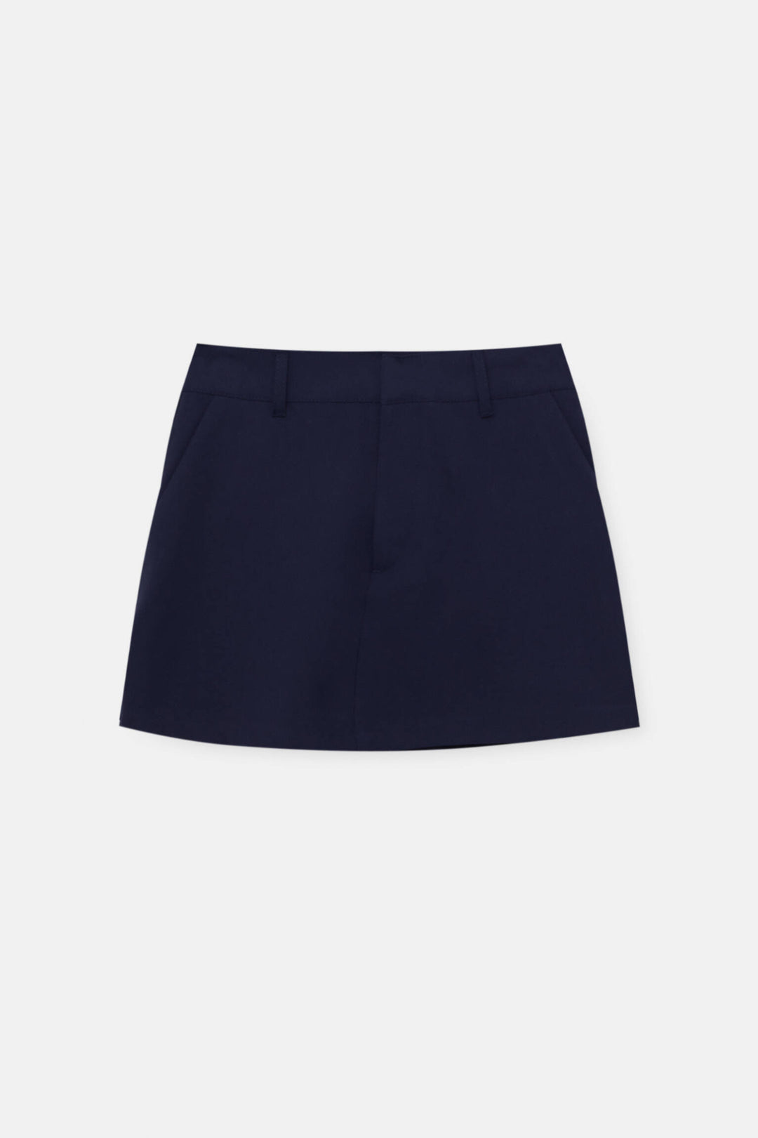 https://static.pullandbear.net/2/photos/2023/V/0/1/p/3396/301/401/3396301401_2_6_1.jpg?ts=1676535034636