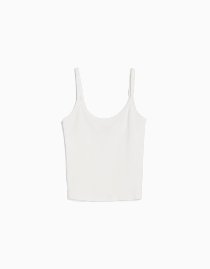 https://static.bershka.net/4/photos2/2023/I/0/1/p/3467/777/250/3467777250_2_4_1.jpg?ts=1683813343152