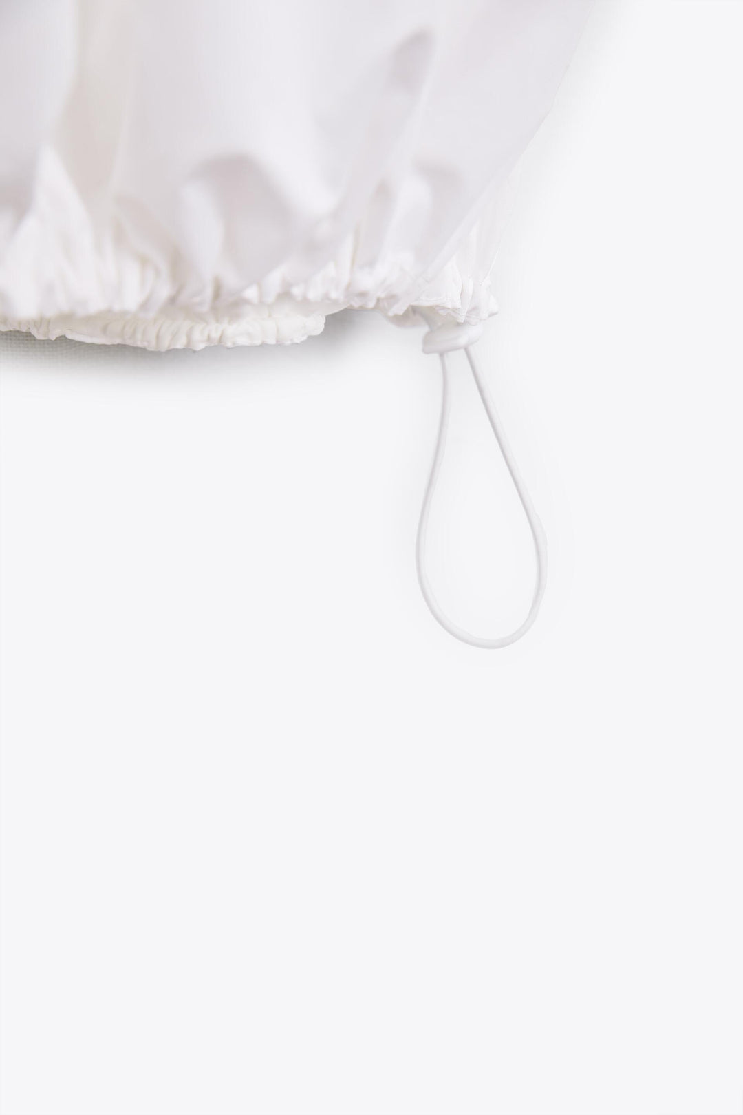 https://static.zara.net/photos/2023/V/0/1/p/3490/304/250/2/3490304250_6_4_1.jpg?ts=1682494525571