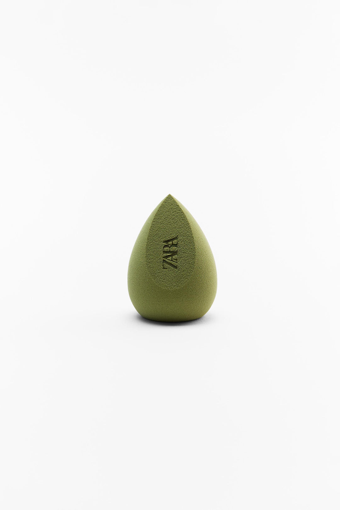 https://static.zara.net/photos/2022/I/2/1/p/4140/500/516/2/4140500516_6_1_1.jpg?ts=1660725424114