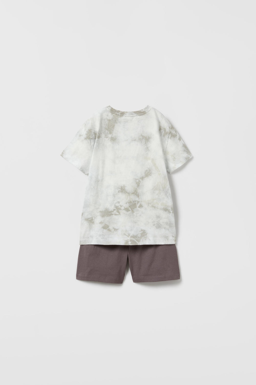 https://static.zara.net/photos/2023/V/0/3/p/4174/694/802/2/4174694802_6_2_1.jpg?ts=1677231175272