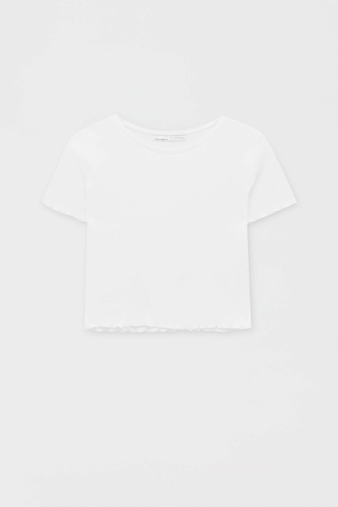 https://static.pullandbear.net/2/photos/2022/I/0/1/p/4246/353/250/4246353250_2_6_1.jpg?ts=1645706287623