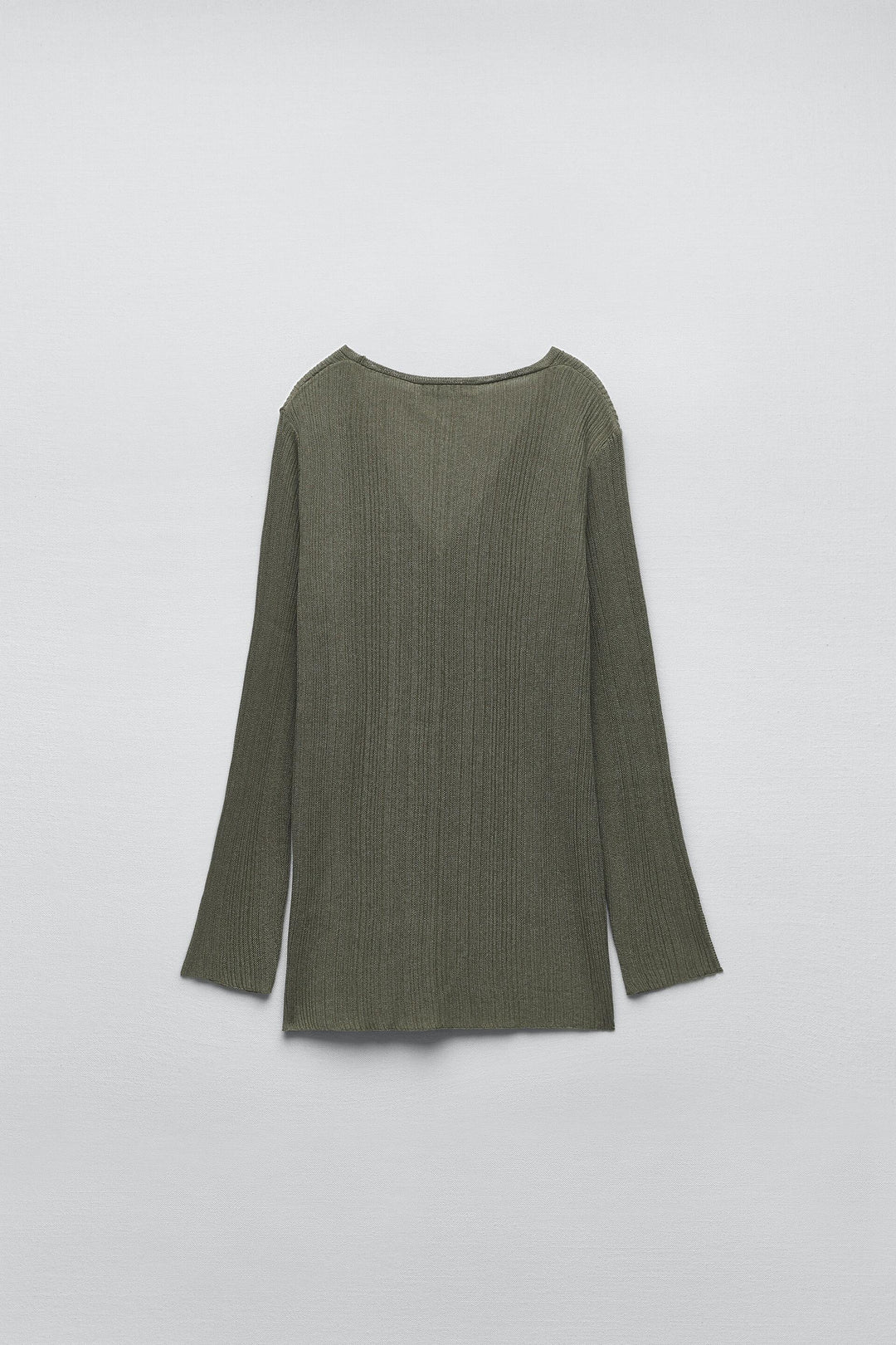 https://static.zara.net/photos/2023/V/0/1/p/4331/036/505/2/4331036505_6_2_1.jpg?ts=1680085088490