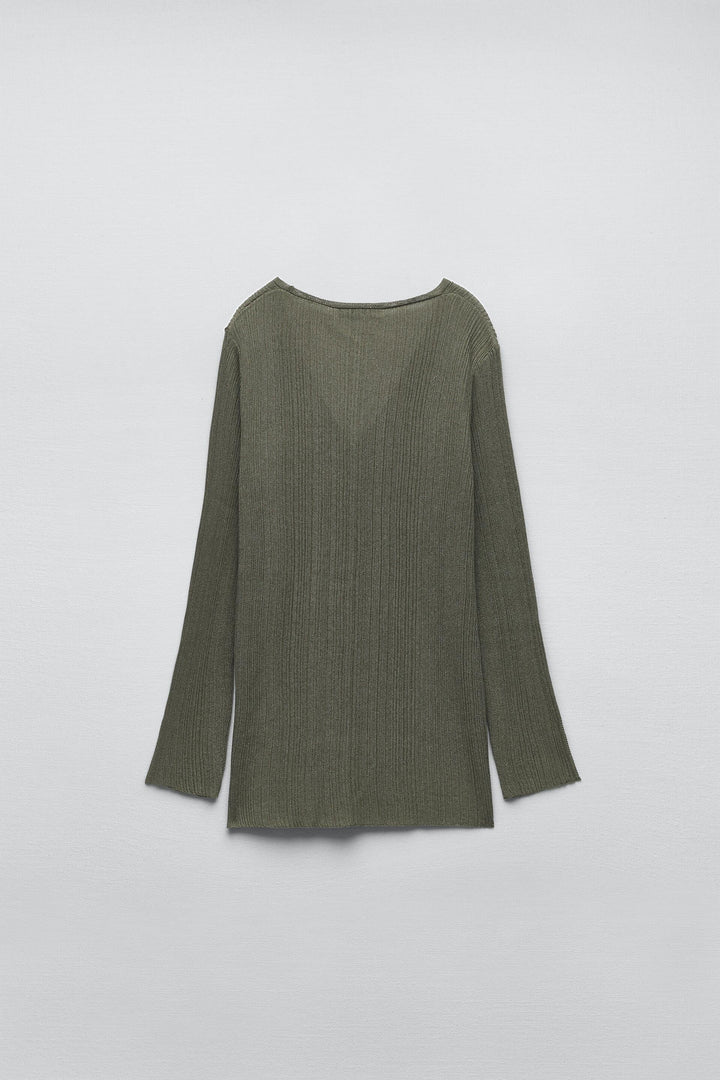 https://static.zara.net/photos/2023/V/0/1/p/4331/036/505/2/4331036505_6_2_1.jpg?ts=1680085088490