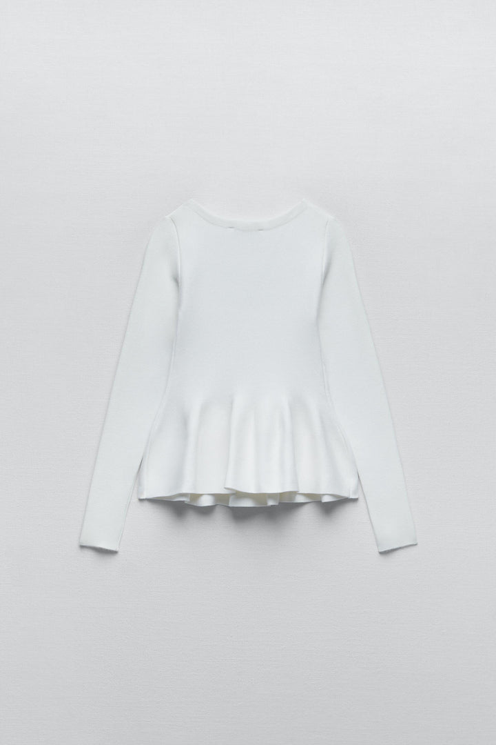 https://static.zara.net/photos/2023/V/0/1/p/4331/161/712/2/4331161712_6_2_1.jpg?ts=1673949594092