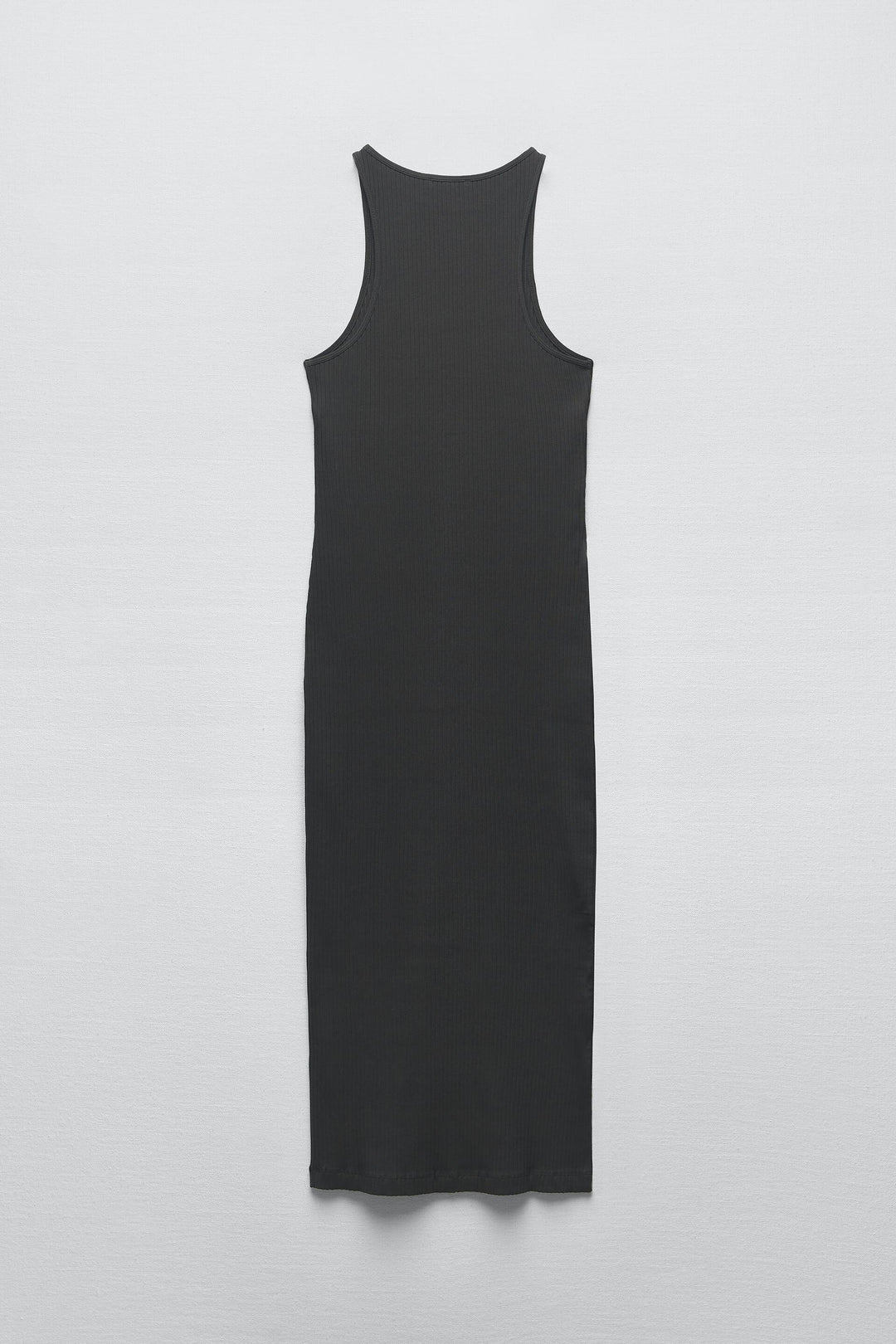 https://static.zara.net/photos/2023/V/0/1/p/4424/158/822/2/4424158822_6_2_1.jpg?ts=1678976974679