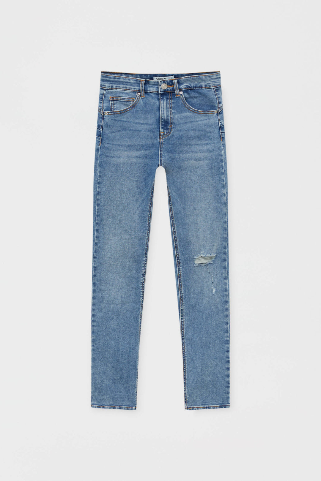 https://static.pullandbear.net/2/photos/2022/I/0/1/p/4684/335/428/4684335428_2_6_1.jpg?ts=1663078612155
