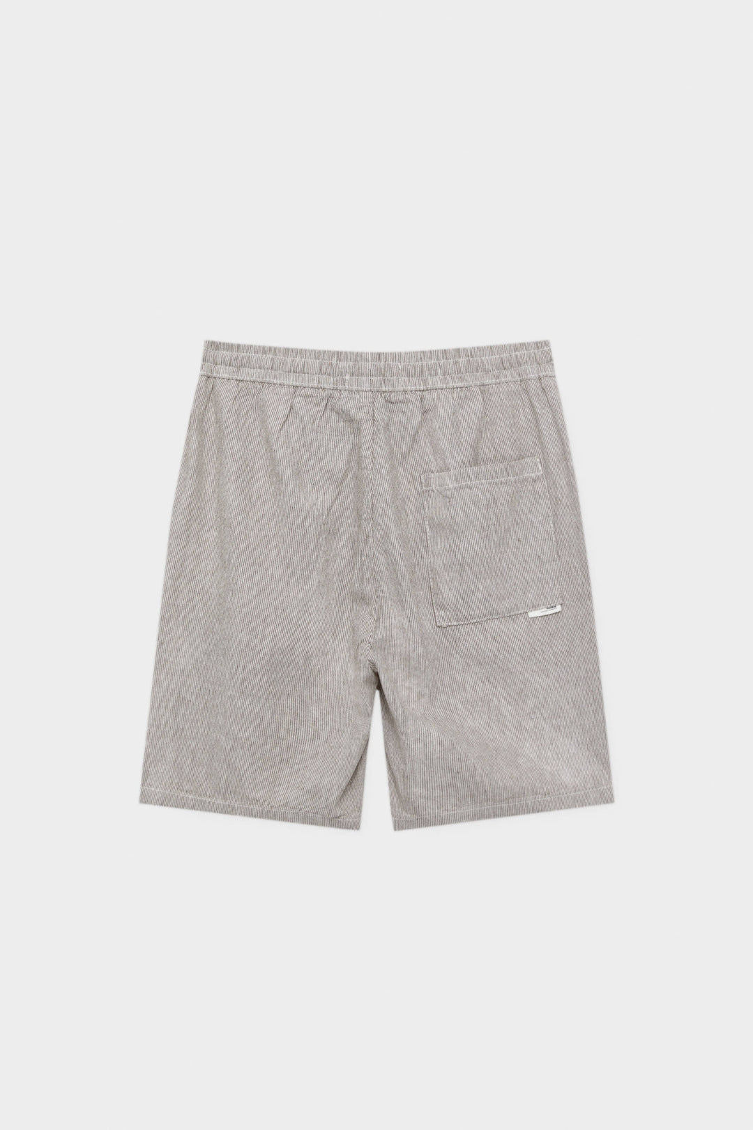 https://static.pullandbear.net/2/photos/2023/V/0/2/p/4690/512/712/4690512712_2_20_1.jpg?ts=1677661291493