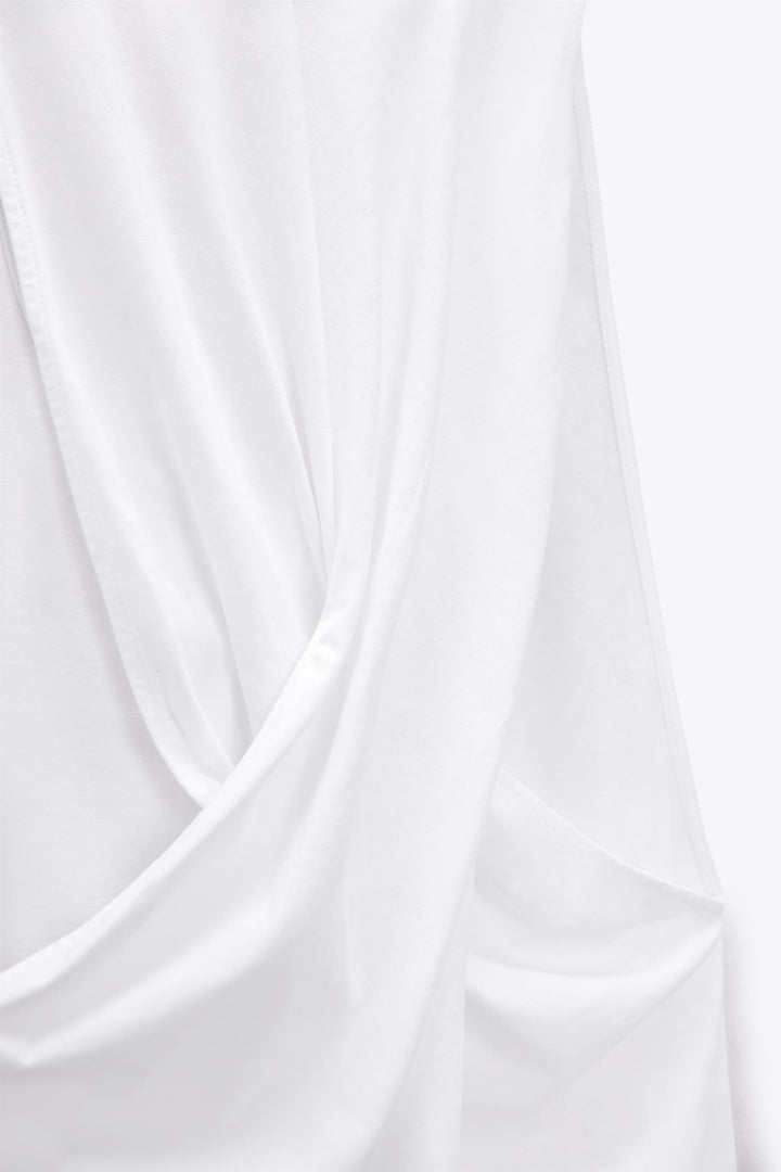 https://static.zara.net/photos/2023/V/0/1/p/4770/041/250/2/4770041250_6_3_1.jpg?ts=1684136998026