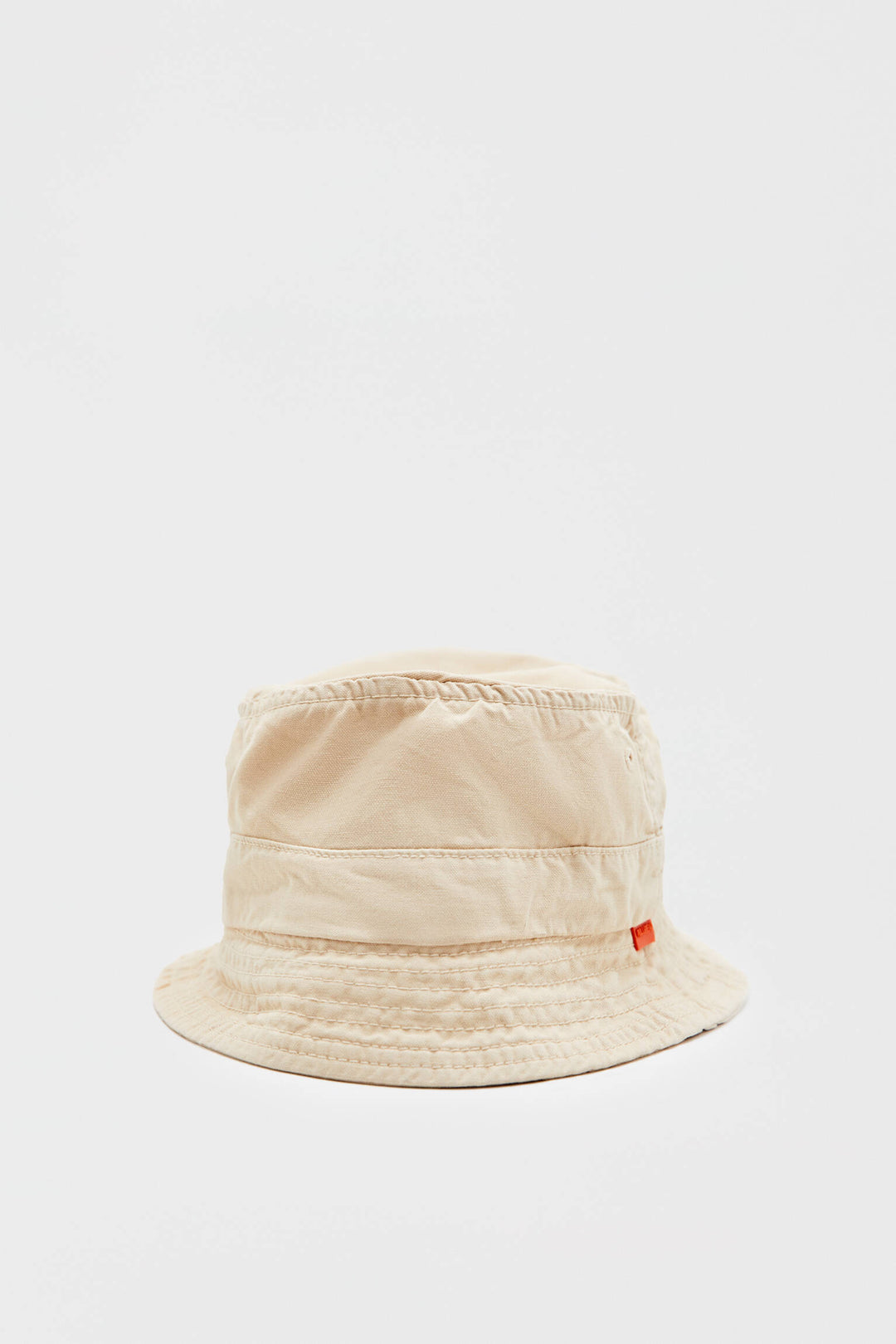 Bonnet marque_Pull&Bear, genre_Femme Moudda Tunisie1