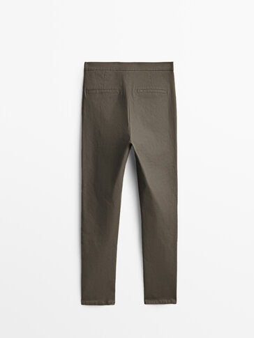 https://static.massimodutti.net/3/photos/2022/I/0/1/p/5053/904/830/5053904830_2_1_3.jpg?ts=1660832614279
