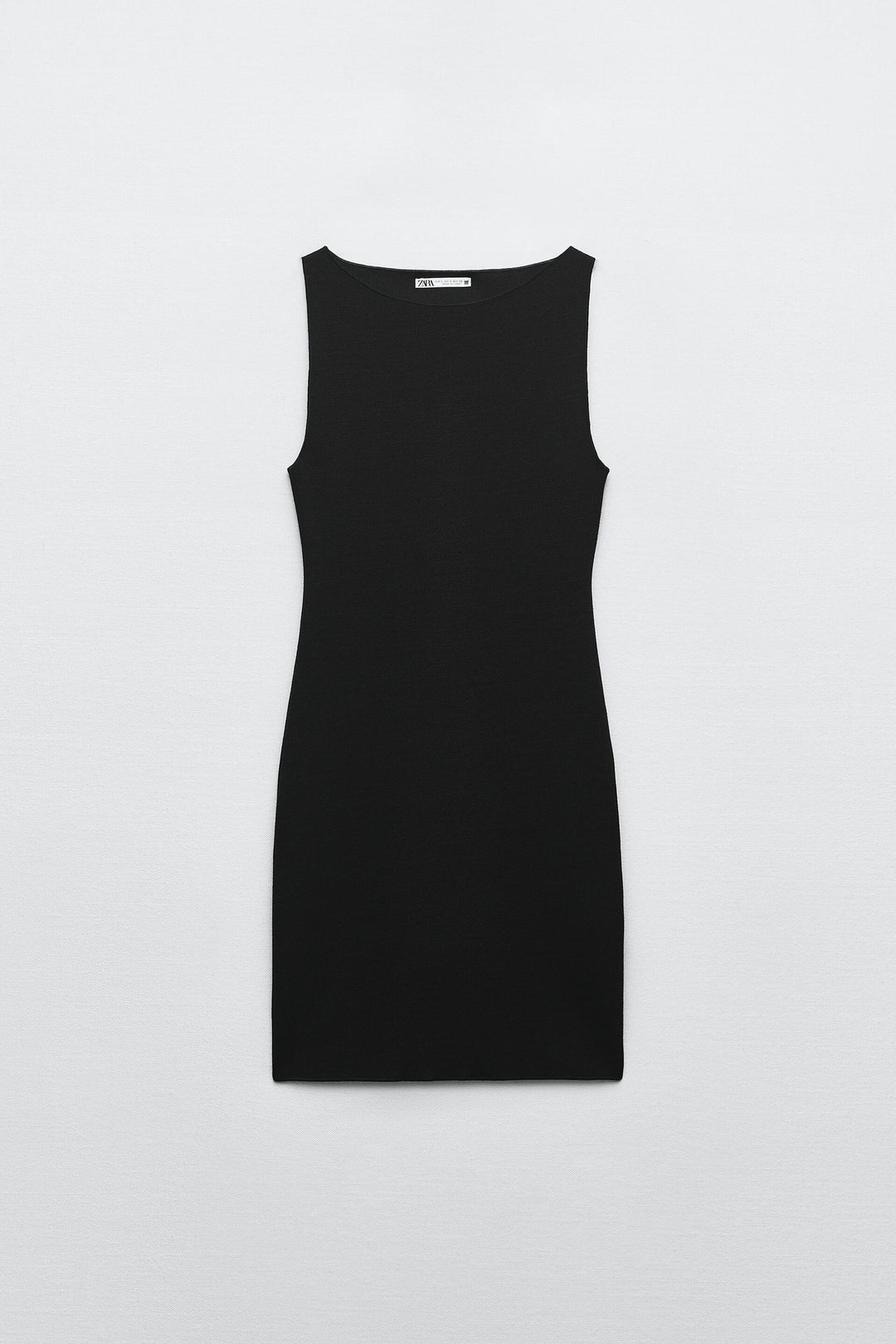 https://static.zara.net/photos/2023/V/0/1/p/5584/155/800/2/5584155800_6_1_1.jpg?ts=1672823488568