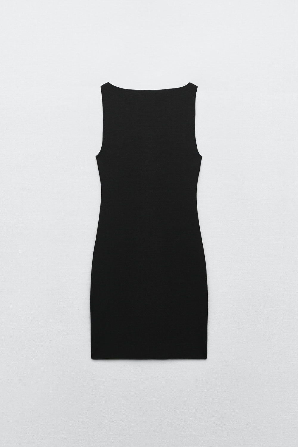 https://static.zara.net/photos/2023/V/0/1/p/5584/155/800/2/5584155800_6_2_1.jpg?ts=1672823491210
