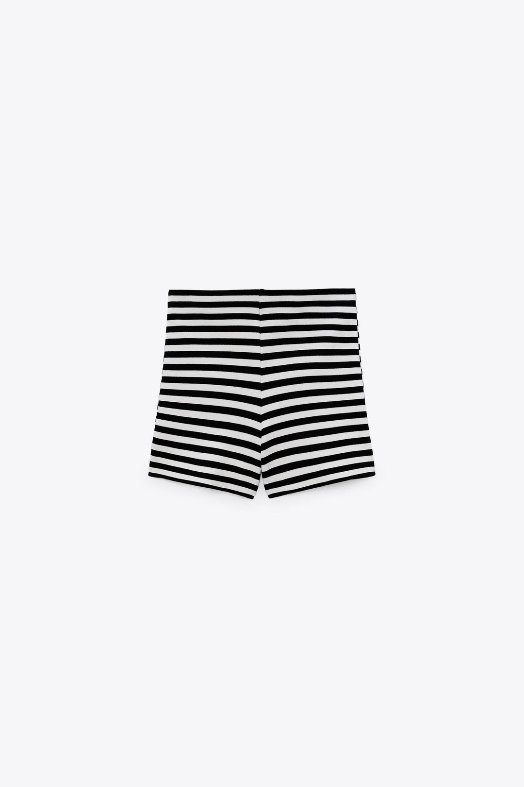 https://static.zara.net/photos/2023/V/0/1/p/5584/177/084/2/5584177084_6_1_1.jpg?ts=1678179592490