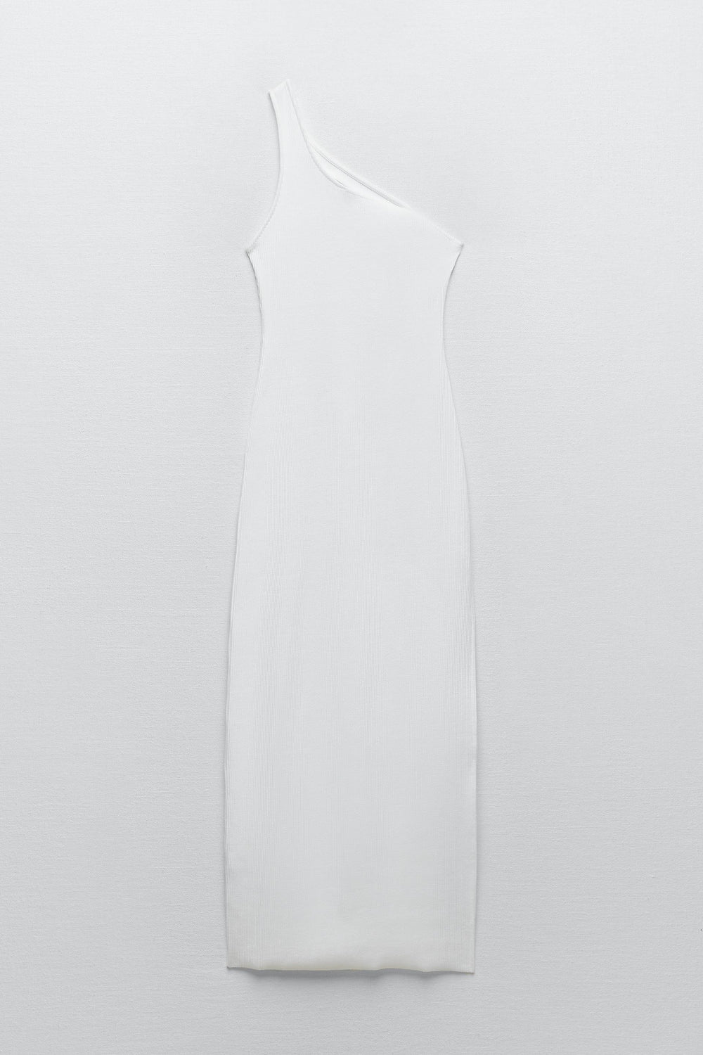 https://static.zara.net/photos/2023/V/0/1/p/5584/189/250/2/5584189250_6_2_1.jpg?ts=1684487183974